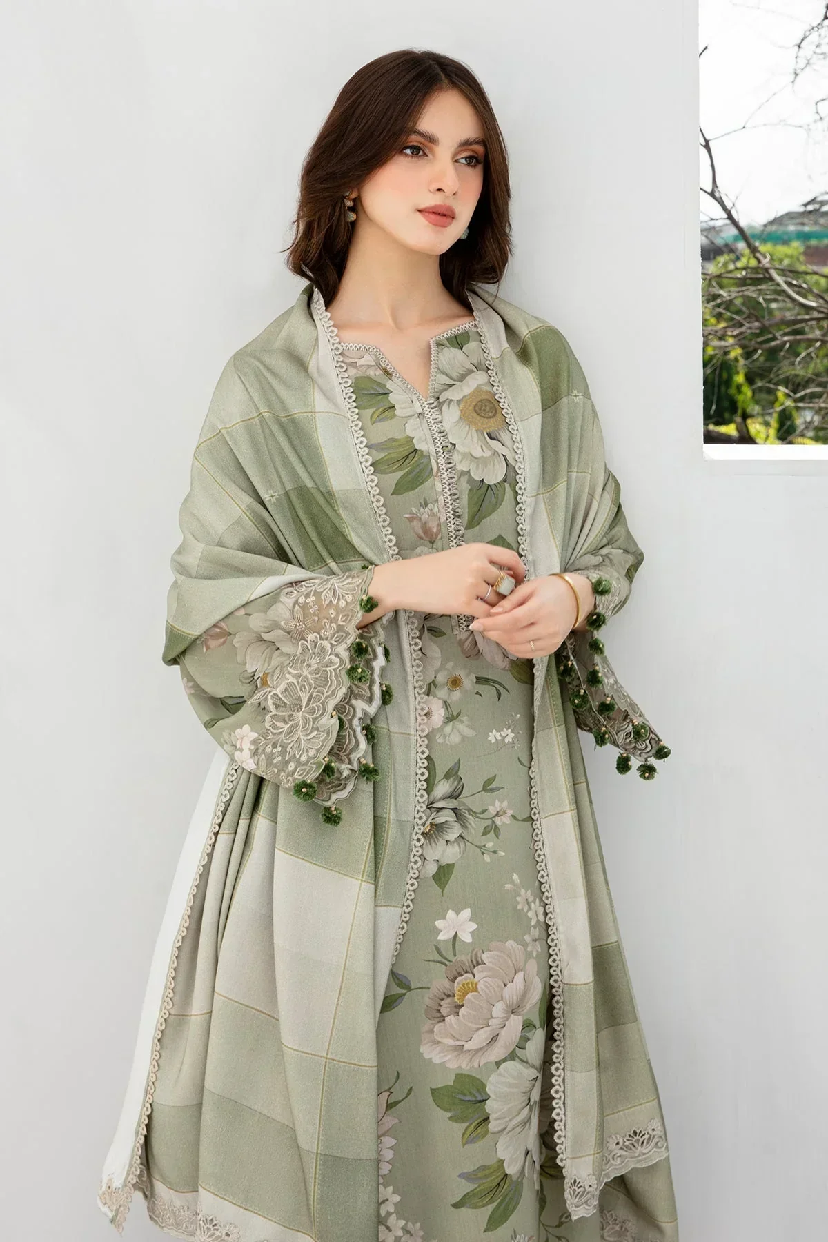 3PC KARANDI PRINTED SHIRT WITH KARANDI PRINTED DUAPTTA AND TROUSER-801 - Image 3