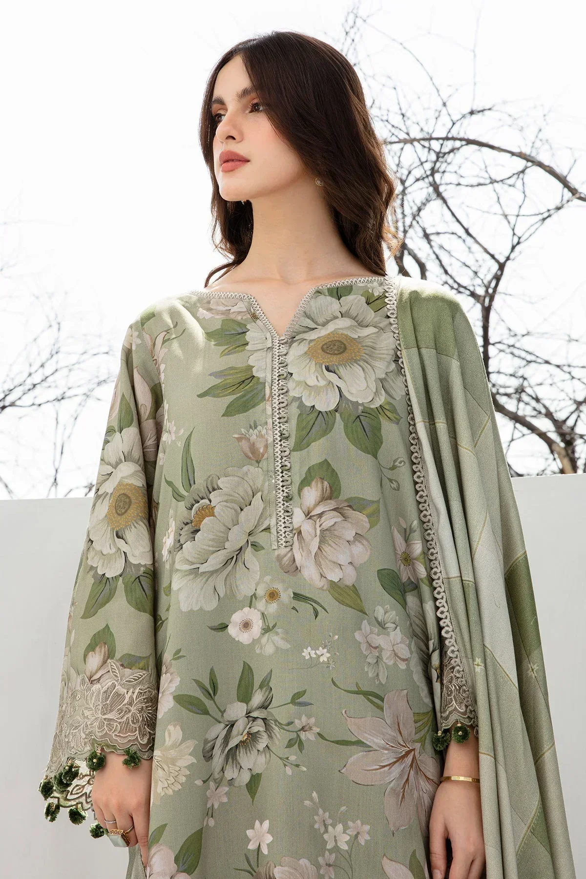 3PC KARANDI PRINTED SHIRT WITH KARANDI PRINTED DUAPTTA AND TROUSER-801 - Image 4