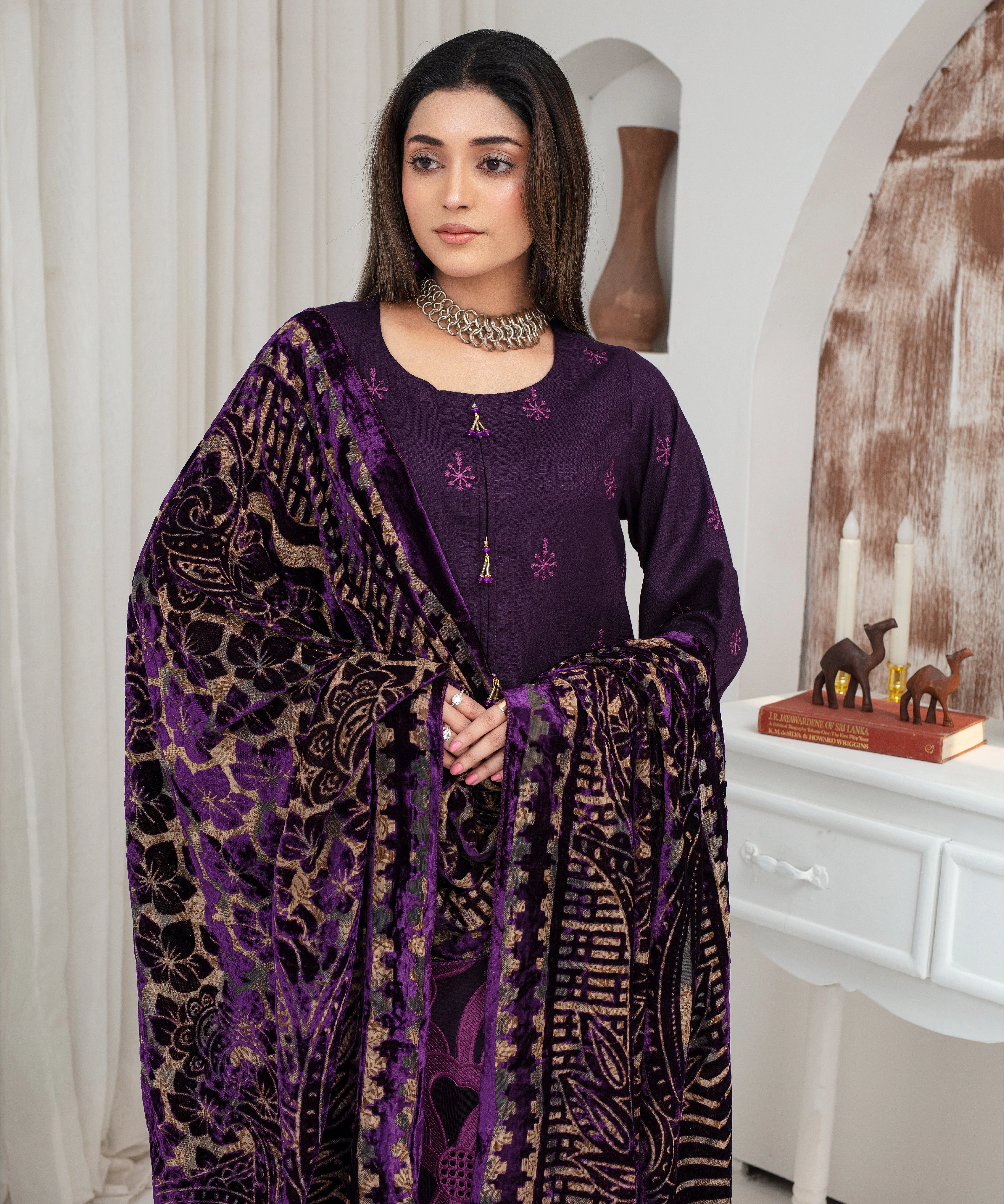CREATION Dhanak 3PC Chikankari Embroidered Shirt With Velvet Plachi Shawl- 2108 - Image 4